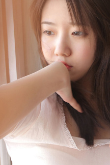 学长含着她的乳奶揉搓揉捏小说